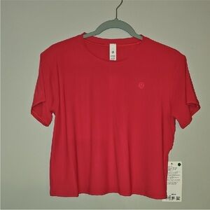 lululemon athletica Vibrant Red Crop Top